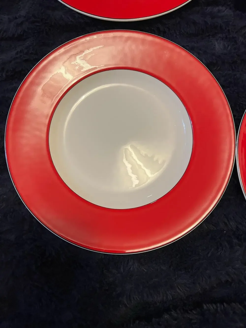 Kate Spade Lenox Rutherford Circle Red 9.5” Luncheon Plates Set 2 NWOT